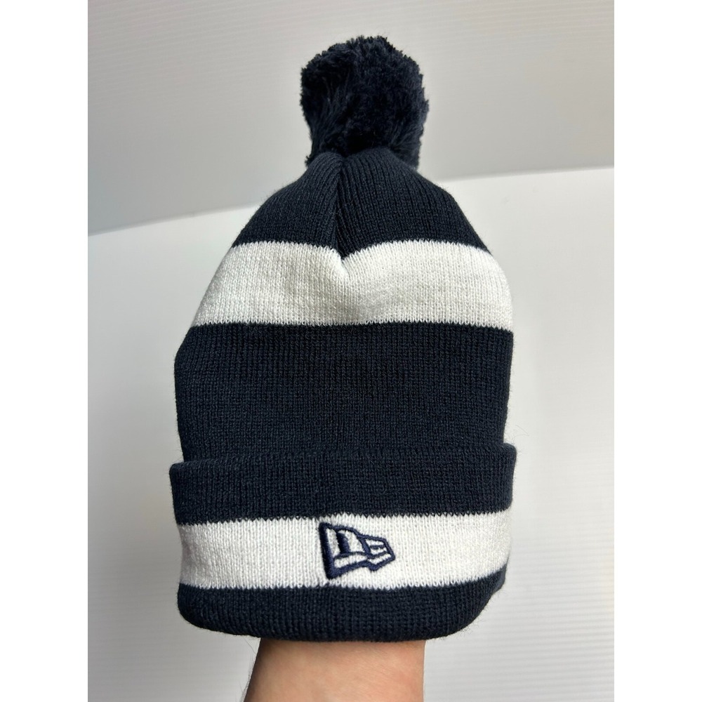 New Era Blank Cuffed Adult Pom Beanie Hat Stocking Cap Dark Navy Blue/White - Picture 3 of 5